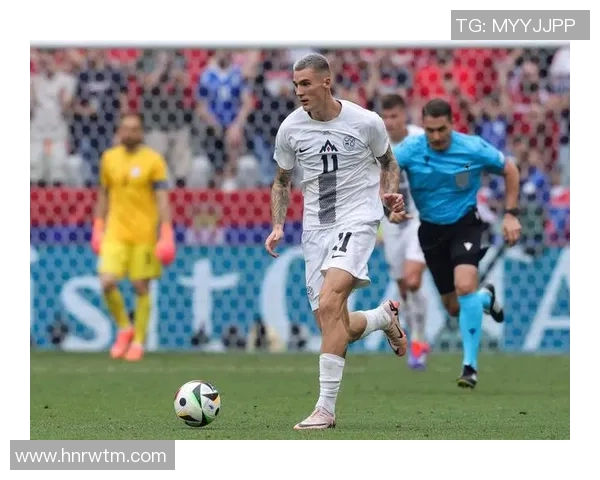 秘鲁足球当家球星引领国家队重返世界舞台的奋斗与荣耀之路