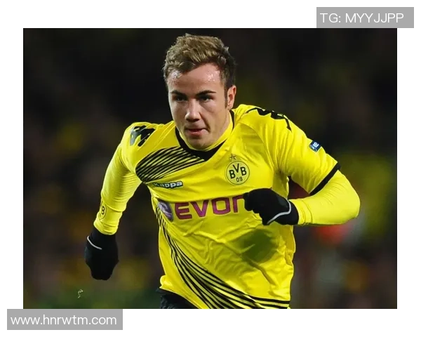 足球明星们的鞋码大揭秘 从梅西到C罗你不知道的尺码秘密